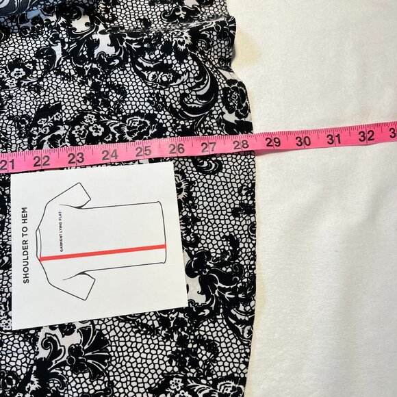 🖤Laura Plus Size 20 Floral Ruffle  long sleeve Blouse - Elegant & Flow - Picture 10 of 13
